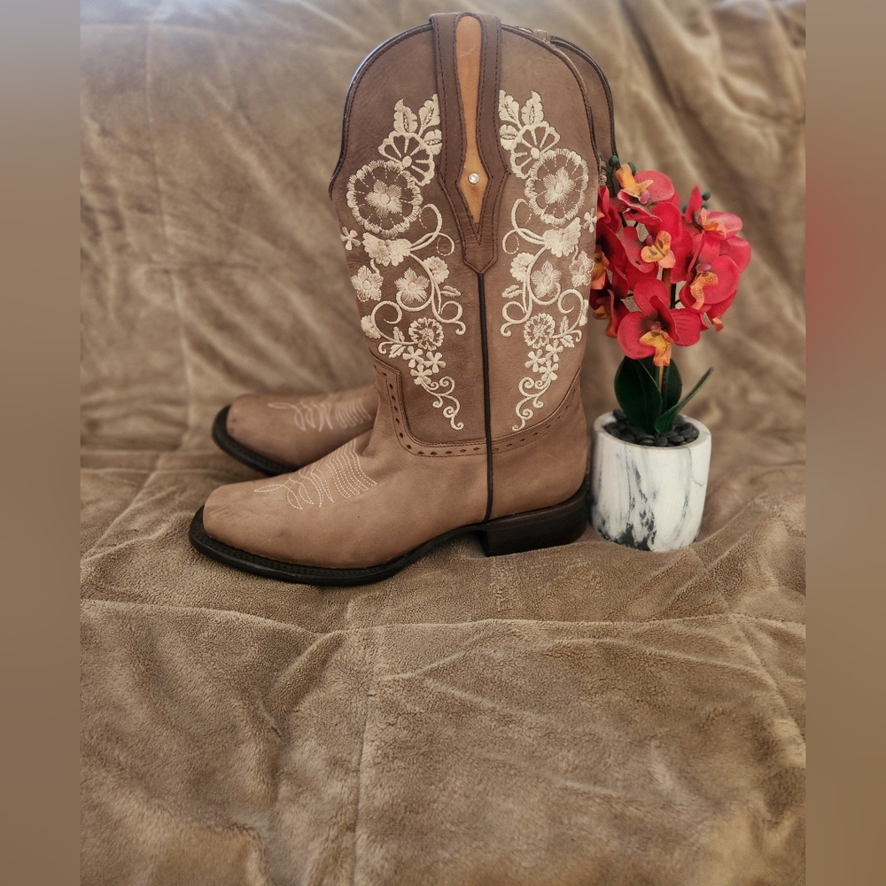 Floral Embroidered Brown Ankle Boots
